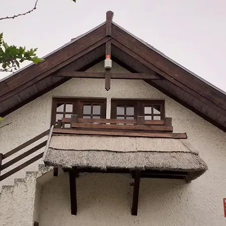 Haus Veronika 자르마디